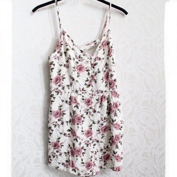 American Eagle Outfitters Pants - American eagle outfitters white floral rose romper